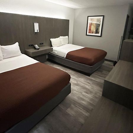 Magnuson Hotel Fort Wayne North - Coliseum Eksteriør billede