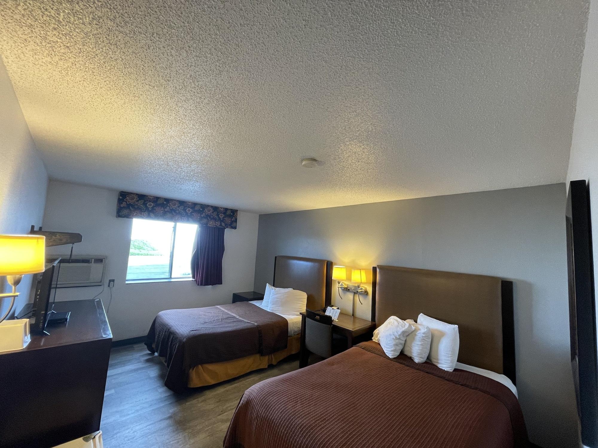 Magnuson Hotel Fort Wayne North - Coliseum Eksteriør billede