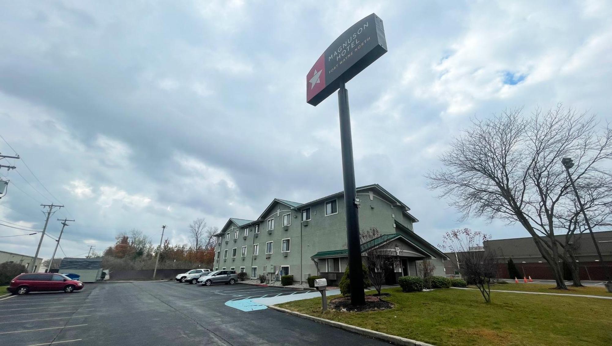 Magnuson Hotel Fort Wayne North - Coliseum Eksteriør billede