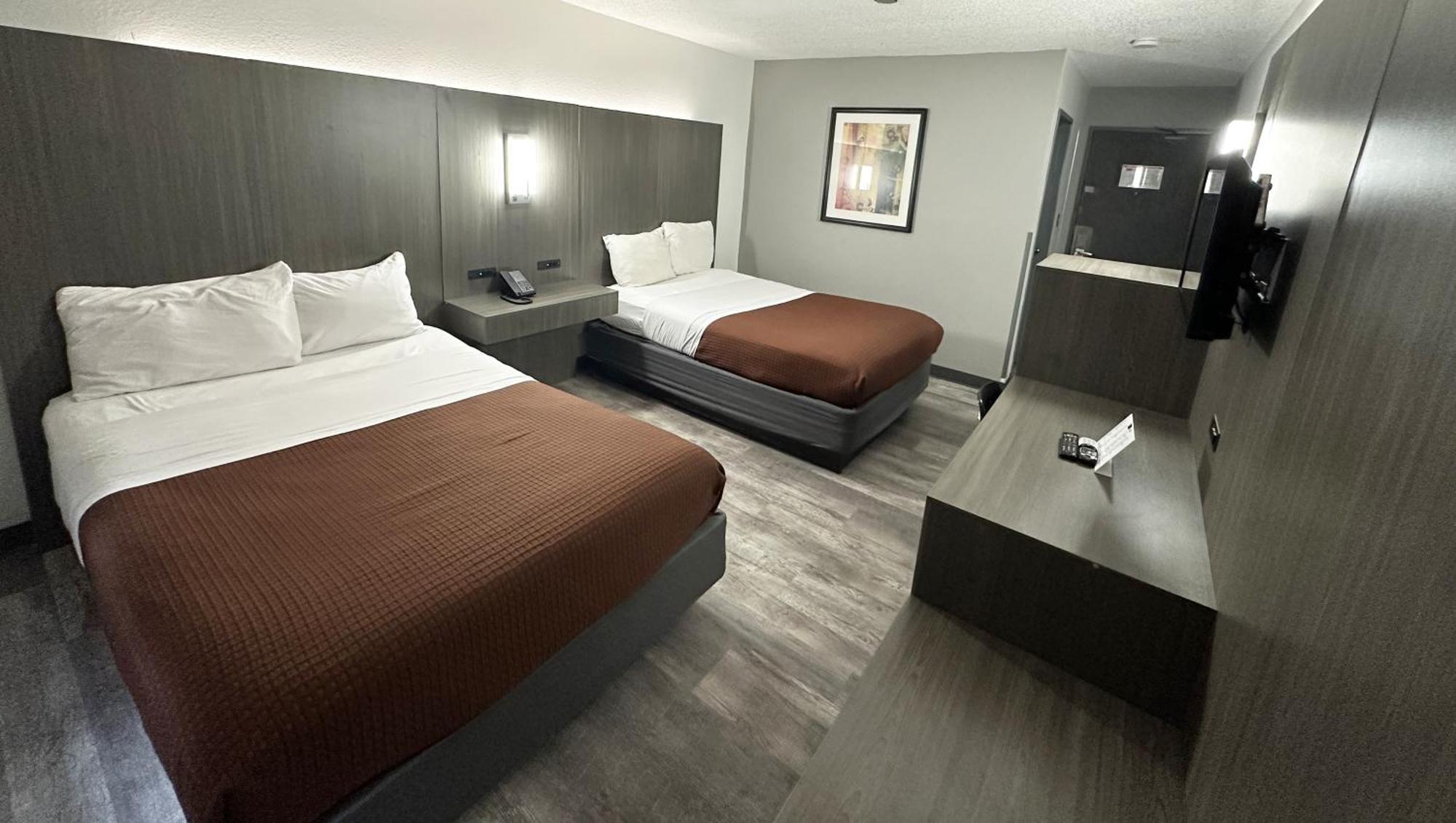 Magnuson Hotel Fort Wayne North - Coliseum Eksteriør billede